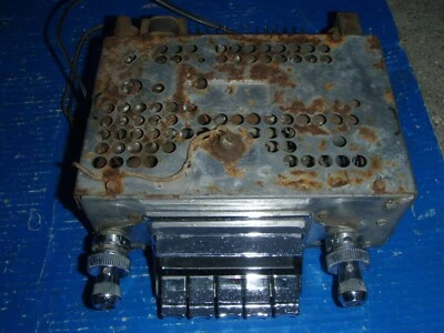 1961 61 Pontiac Bonneville Catalina Ventura Delco Wonderbar Radio 989692 convert - Image 1 of 4