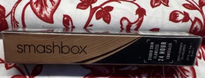 SMASHBOX STUDIO SKIN FLAWLESS 24 HOUR CONCEALER Medium warm 0.27 OZ  - Image 1 of 2