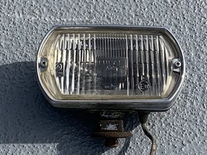 Lucas Square Driving Light 8 FT/LR8 1968 69 70 England Lens Alloy Case - Picture 1 of 7