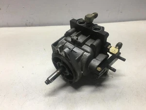 08867300 BOMBA HIDRÁULICA GRAVELY - Imagen 1 de 8