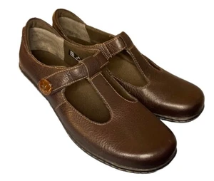 Clarks 80090 Mary Jane T Strap Brown Flat Orthopedic Comfort Shoes Woman's 8 M - Picture 1 of 14
