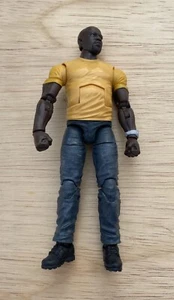 MARVEL LEGENDS LUKE CAGE Series Hasbro 2018 Action Figure Loose Plastic Yellow - Picture 1 of 3