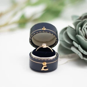 Luxury Antique Style Mini Oval Shape Navy Blue Single Ring Box Velvet - Picture 1 of 4