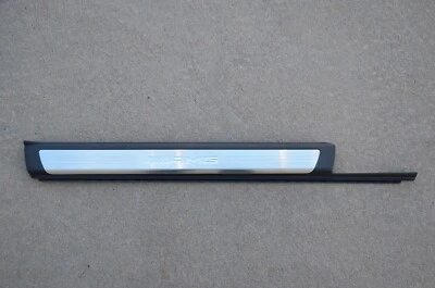 Mercedes-Benz SLK55 SLC43 AMG 2012-2020 lado derecho DH umbral de puerta placa de desgaste OEM Foto 1 de 4