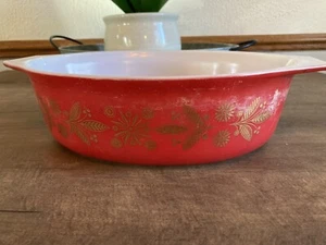 Rare 1961 Vintage 045 2 1/2 Qt Pyrex Gold Poinsettias Dish - Picture 1 of 14