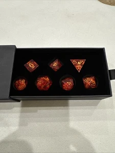 FugaCity D&D Dice Set “Red Paper” Sharp Edge 7 Piece Resin Dungeons & Dragons - Picture 1 of 14