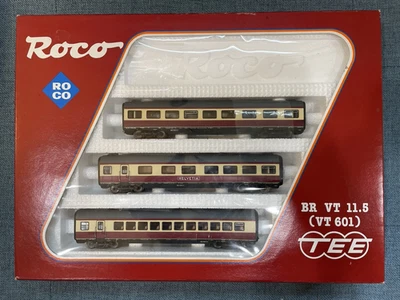 Roco 43014 / 04070A - Deutsche Bahn (DB) VT 11,5 (VT 601) TEE Wagen Set DC HO - Bild 1 von 4