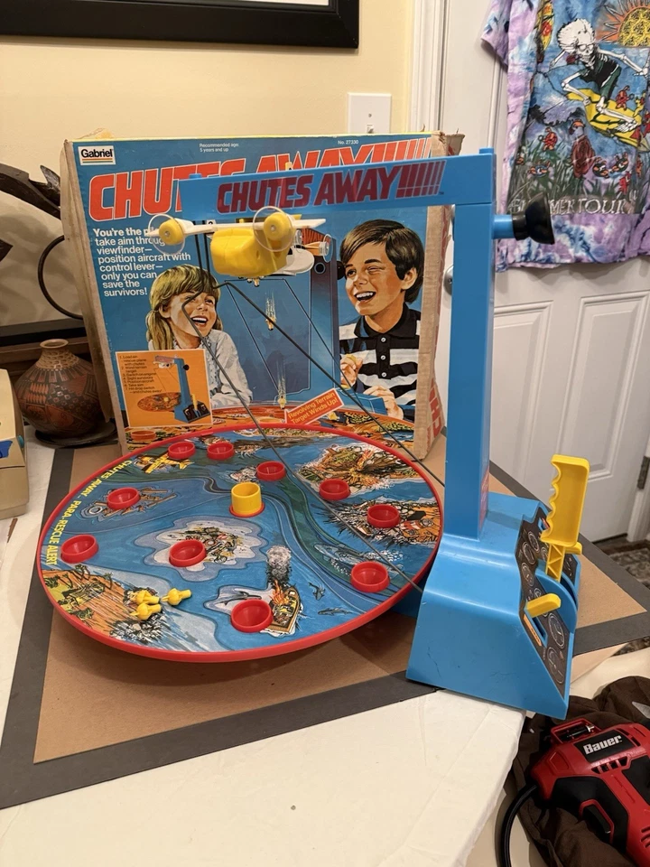 Vintage Gabriel Chutes Away Air-Rescue Target Game 1977 w/Box & Instructions - Image 1 of 4