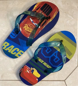 Disney Pixar Cars Lightning McQueen Flip Flops Sandals Size 13/1 - Picture 1 of 2