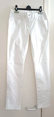 Pantalón blanco Gant. Foto 1 de 4