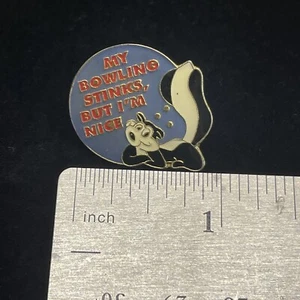 Vintage Pepe Le Pew Skunk My Bowling Stinks But Im Nice Enamel Lapel Pin Kingpin - Picture 1 of 4
