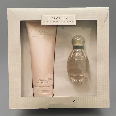 Lovely by Sarah Jessica Parker 2pc Gift Set 1.7 oz EDP + 6.7 oz Body Lotion NIB - Image 1 of 4