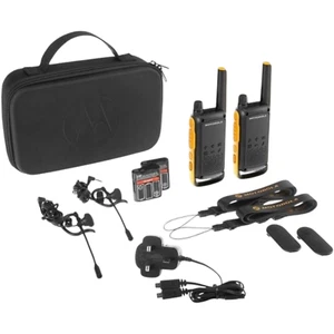 Motorola TLKR T82 Extreme Walki-Talki 2er PMR446 Funkset 16 Kanal mit Tasche  - Picture 1 of 6