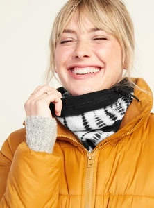 Old Navy Women's Cozy Fleece Snood/Neck Warmer Scarf W/Drawcord Tie Dye Blk NWT - Picture 1 of 2