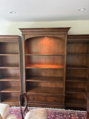 Juego de estanterías de 3 piezas con cajón Foto 1 de 4