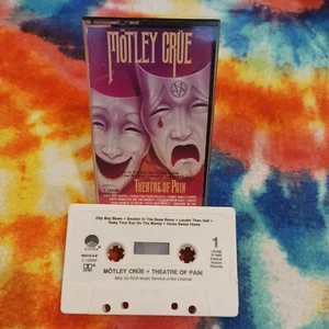 Motley Crue *Theatre Of Pain cassette tape NM/NM *1985 *Elektra *E4-60418 *CRC - Picture 1 of 12