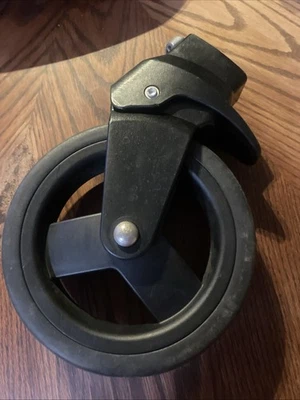 Rueda delantera para cochecito estándar Graco Verb Click Connect Gotham Foto 1 de 4