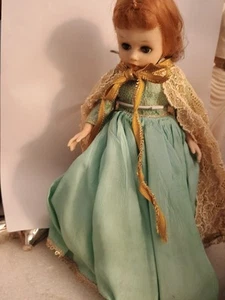 Madame Alexander Puppe Dornröschen 1596 ohne Etikett/ohne Karton 9 Zoll Vintage - Bild 1 von 4