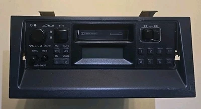 VOLVO 740 760 940 RADIO STEREO CASSETTE PLAYER AM FM RECEIVER 3533164 CR-718 - Image 1 of 3