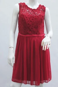 David's Bridal Short Cap Sleeve Red Bridesmaid Dress Lace Chiffon Size 14 - Picture 1 of 9