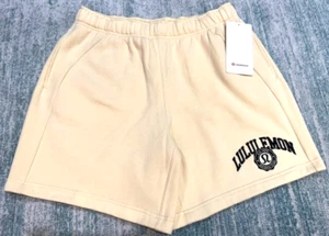 Lululemon Scuba Mid-Rise Oversized-Fit Short 7" Graphic Butter Cream Medium 🍋 - Picture 1 of 2