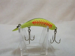 Vintage 3" Heddon Tadpolly Fluorescent Yellow - Picture 1 of 4