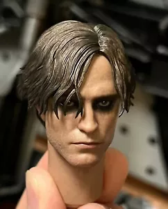 Hot Toys HT MMS638 1/6 New Batman Robert Pattinson Head Sculpt Regular Version - Picture 1 of 3