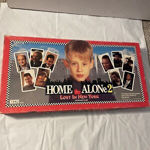 Home Alone 2 Lost in New York Board Game Near Complete Read Details See Photos