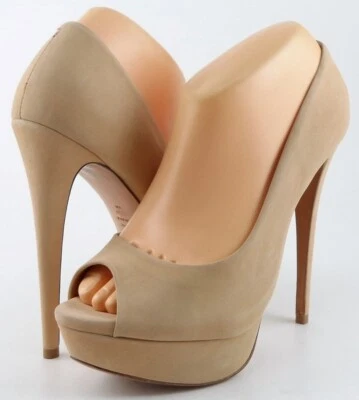 $200 SCHUTZ INGRID Nude Nubuck Designer Peep Toe Pumps Tacones ALTOS 9 Foto 1 de 4