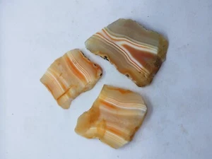 Banded Red Onyx Slices 50–70mm – 565ct, 3pcs, Raw Rich Color - Picture 1 of 4