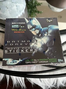 BATMAN FOREVER 1995 PELÍCULA FOTO PEGATINAS TOPPS - CAJA SELLADA DE 36 PAQUETES NUEVOS - Imagen 1 de 7
