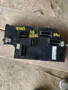 2013 International Prostar Body Control Module (BCM) - P/N: 3833153C5 - Bild 1 von 2