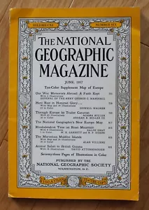 National Geographic junio de 1957; Maldivas; monumentos de guerra; Rodas; Guayana Británica - Imagen 1 de 15
