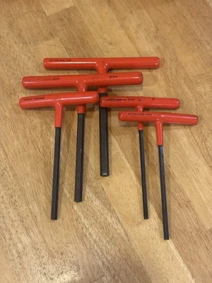 Allen & Hunter T-Handle Hex Key Set (USA) - Image 1 of 3