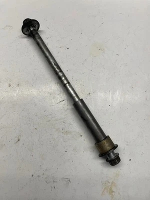 Eixo de roda traseira clássico Yamaha V Star 650 XVS650 1998 - 2010 fabricante de equipamento original - Imagem 1 de 3