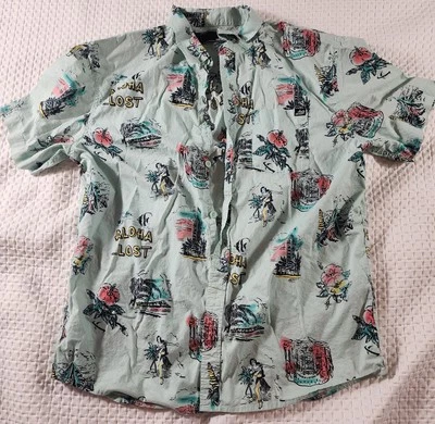 Camisa informal con botones Lost Hawaiian para hombre talla grande  Foto 1 de 4