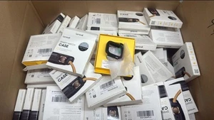 Apple Watch Case Series 7/8 41mm Black BULK 97units - Picture 1 of 3