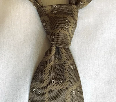 Corbata GIORGIO ARMANI Vintage 100% SEDA Hecha en Italia Única Marrón Geométrica Abstracta Foto 1 de 4