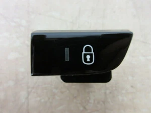 2015 Citroen C4 Grand Picasso Central Locking Door Lock Switch Button - Picture 1 of 5