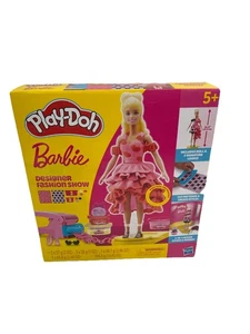 Play-Doh Barbie Designer Fashion Show Play Set Hasbro G1356 New & Sealed! - Picture 1 of 12