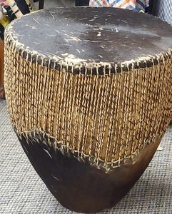 Authentische afrikanische Handtrommel Uganda Engoma ca. 2' - Bild 1 von 4