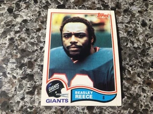 U-Pick 1982 Topps football stars/commons/RC #257 - 528  - YOU PICK ANY CARD(S) - Picture 1 of 245