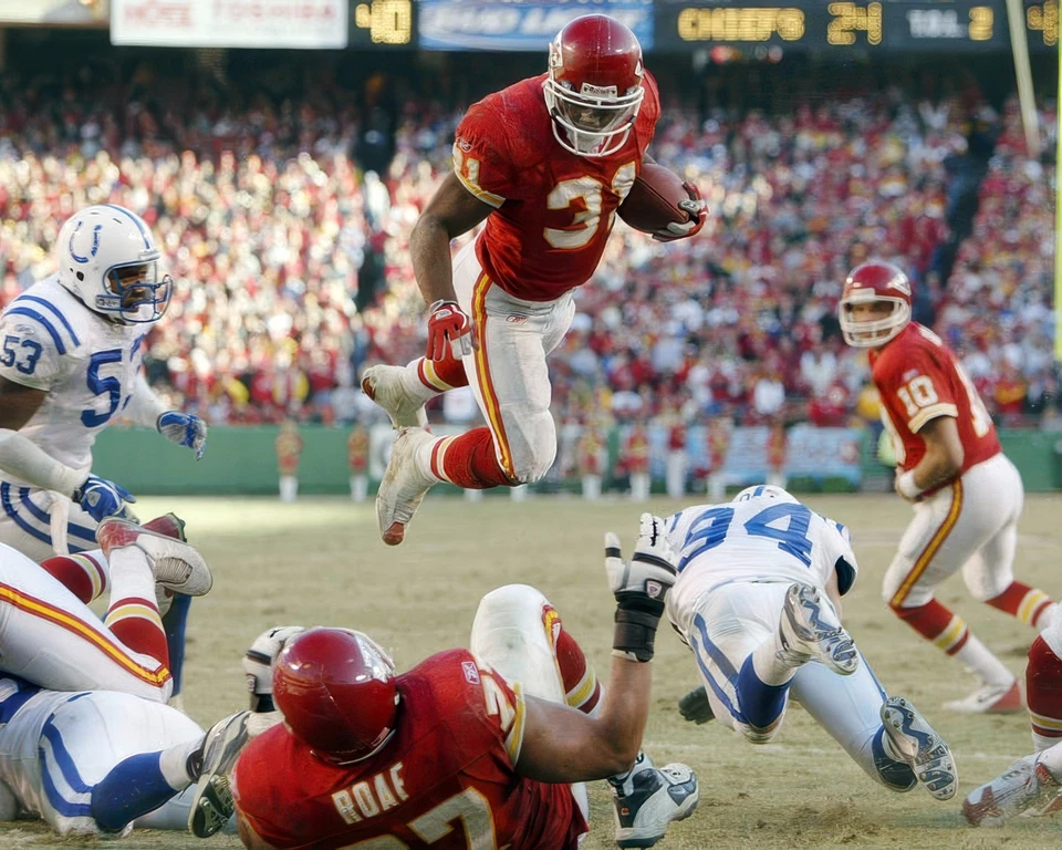 Impresión fotográfica brillante Priest Holmes #31 Kansas City Chiefs NFL 8"X10" 4 Foto 1 de 1