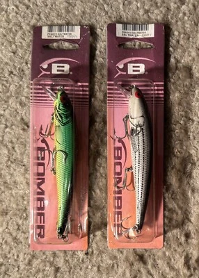 Lot of 2 Bomber Saltwater Fishing Lures - New In Box - Image 1 of 2
