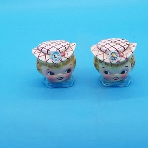 Vintage Salt & Pepper Shakers Set Miss Dainty Vintage Lefton 439 Hand Painted - Picture 1 of 7
