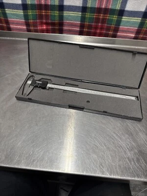 "Pinza de medición digital de 12"" 300 mm, -con estuche de acero inoxidable endurecido" Foto 1 de 4