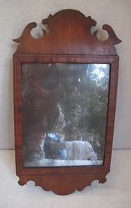 Antique small American Chippendale Mirror late 18th c. 9 1/4" X 17 3/4" - Picture 1 of 18