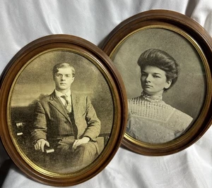 Pair of Antique Oval Photographs of a Couple Framed 11.5’x9.5’ B&W Vintage - Picture 1 of 10