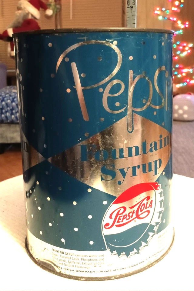 Lata de jarabe fuente de un galón Pepsi Cola vintage de los años 50, 7" de diámetro × 8,5" de alto Foto 1 de 4