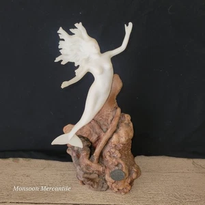 Meerjungfrau Skulptur von John Perry auf Wurzelholz - Bild 1 von 5